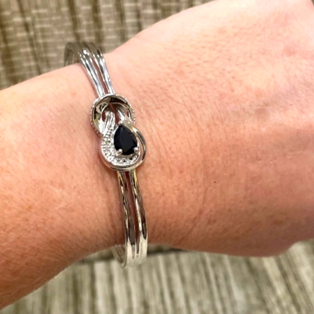 Genuine 1.00 CT Blue Sapphire and Diamond Cuff Bracelet